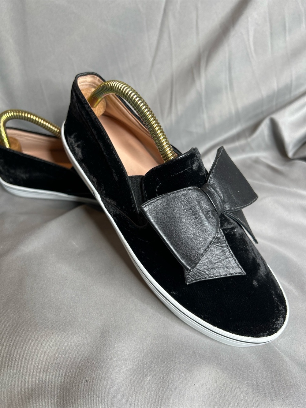 Kate Spade Slip On Black Velvet Shoes Size 6.5